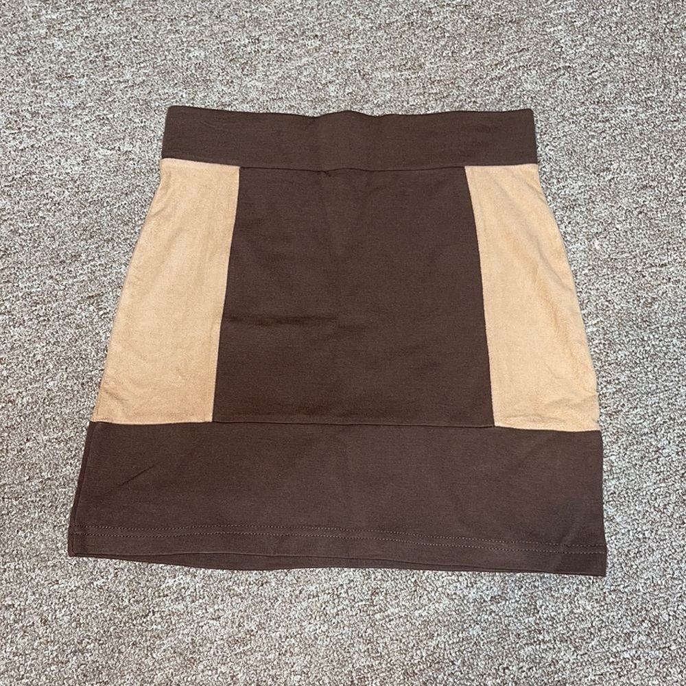 Brown skirt with suede side panels